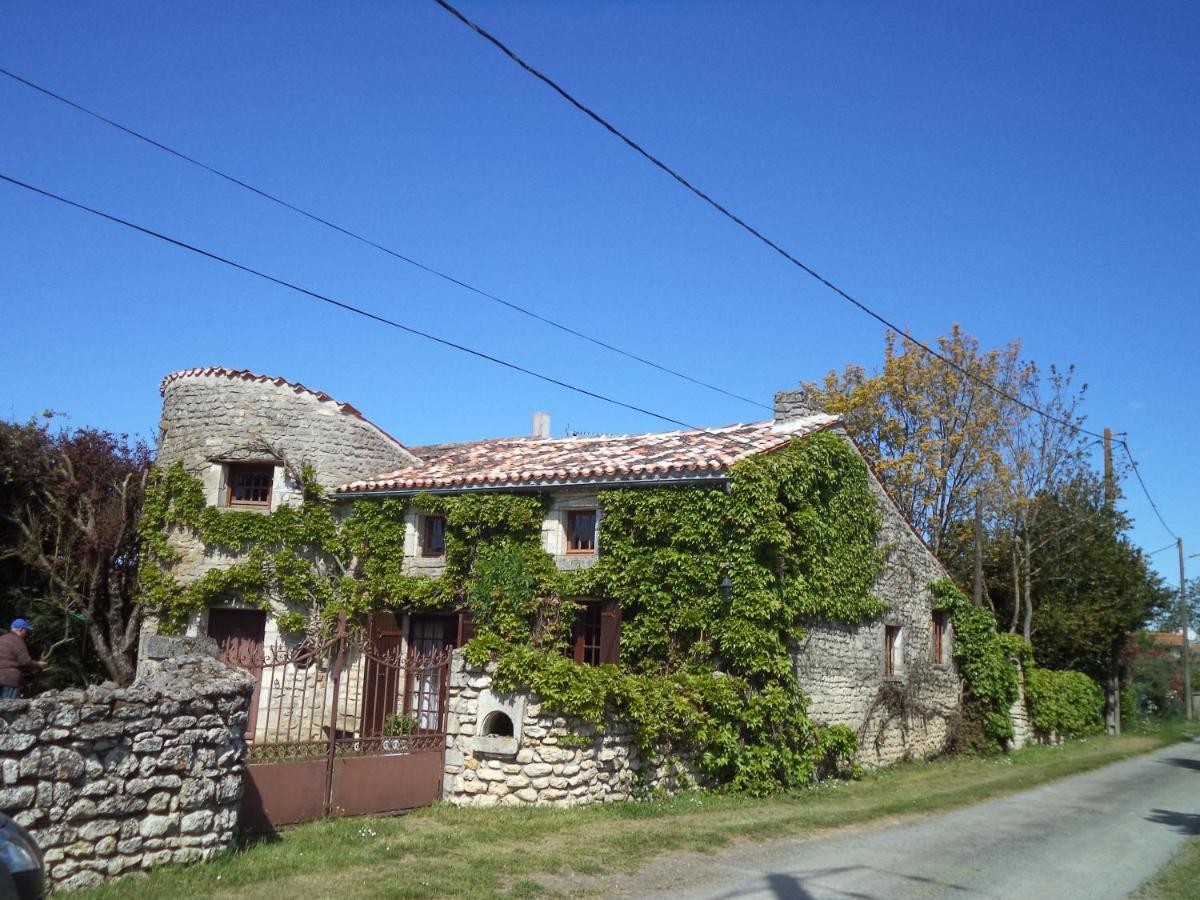 Traditional Charentais Cottage In Countryside 25 Minutes From Royan Balanzac 外观 照片