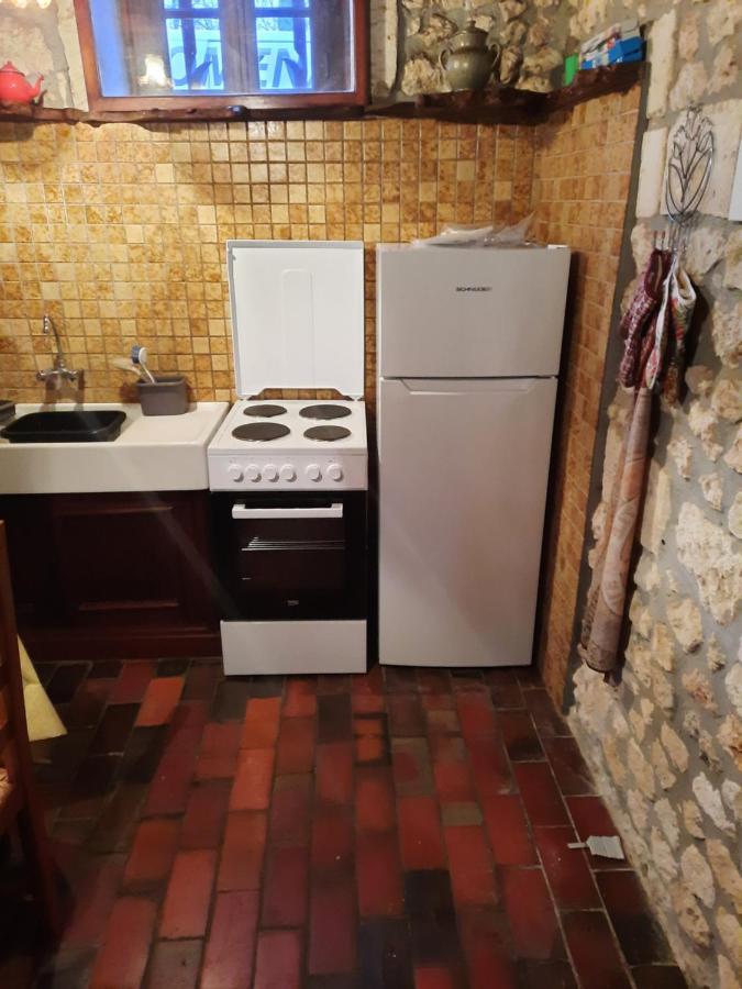 Traditional Charentais Cottage In Countryside 25 Minutes From Royan Balanzac 外观 照片